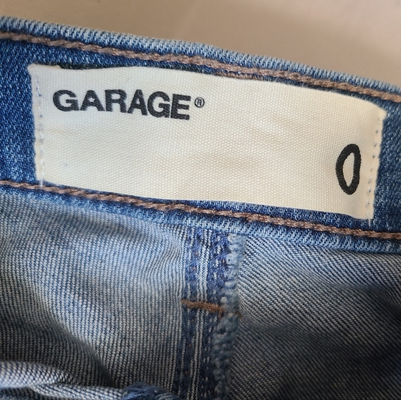 Garage Distressed High-waisted Skinny Jeans - Picture 3 of 3
